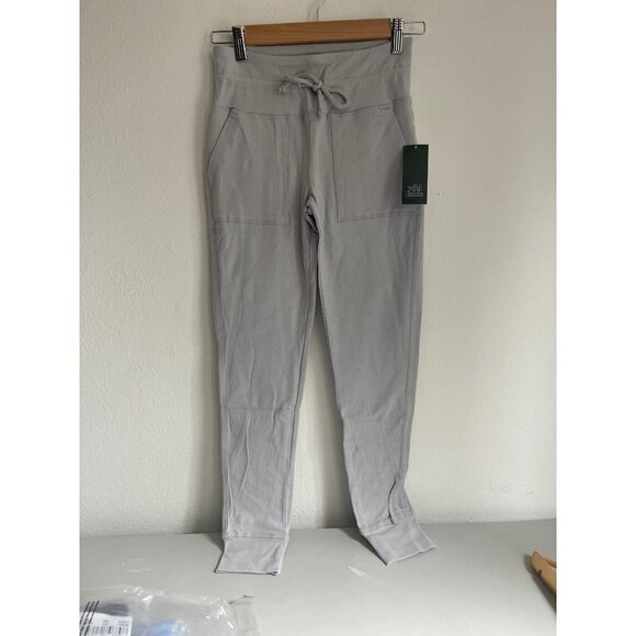 NWT Wild Fable Gray soft joggers Sz S - Picture 2 of 3